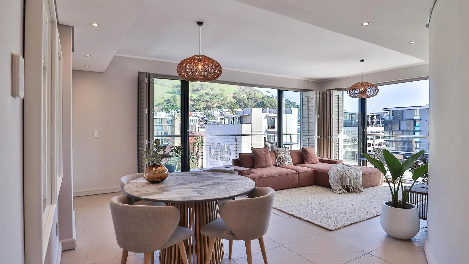 Rockwell 613 By Ctha Apartment Cape Town