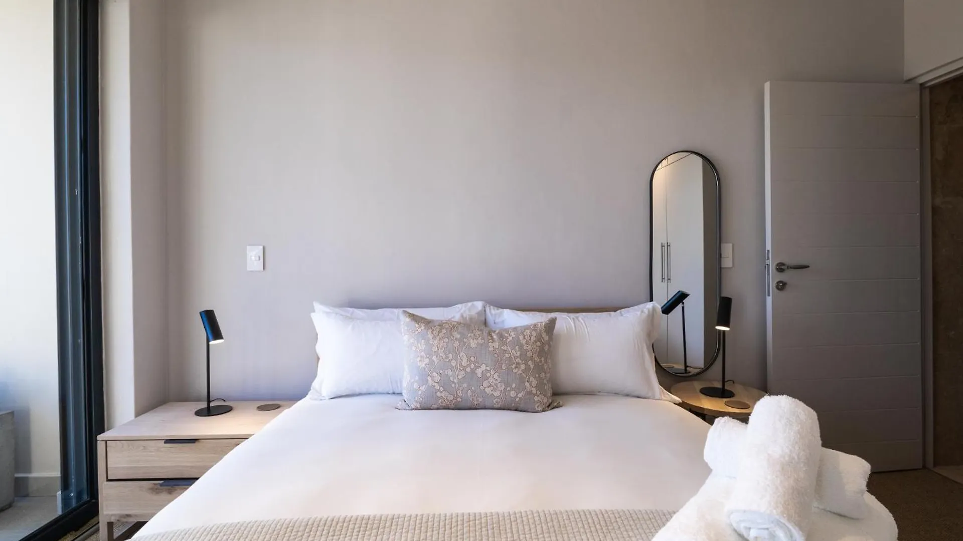 Rockwell 613 By Ctha Apartment Cape Town South Africa