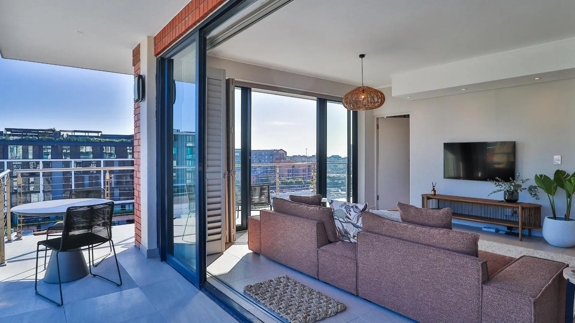 Rockwell 613 By Ctha Apartment Cape Town